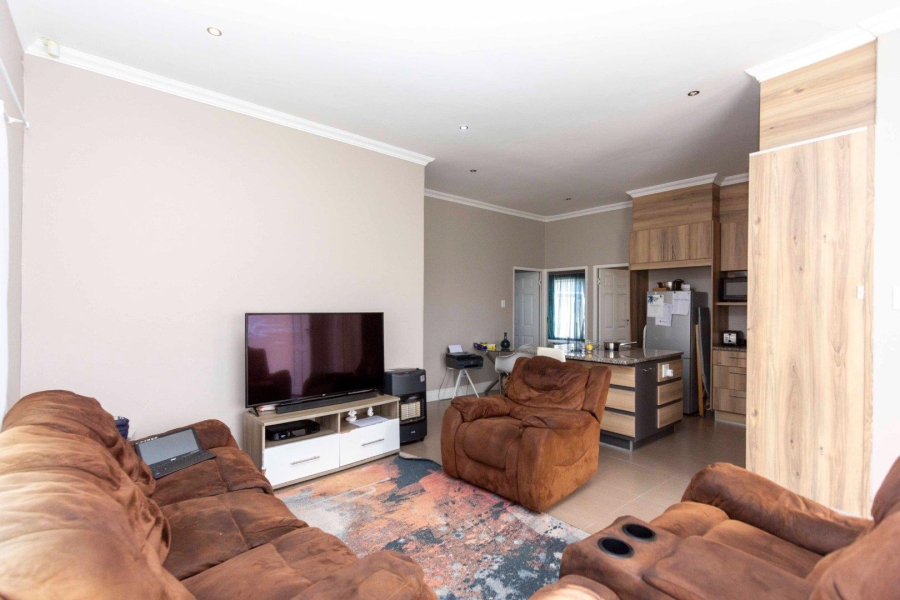 3 Bedroom Property for Sale in Parsonsvlei Eastern Cape